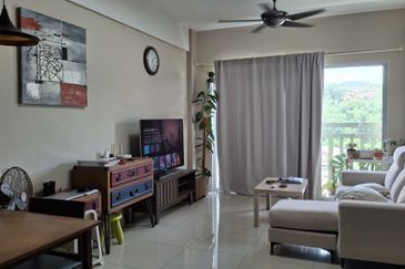 Hijauan Puteri Condominiums