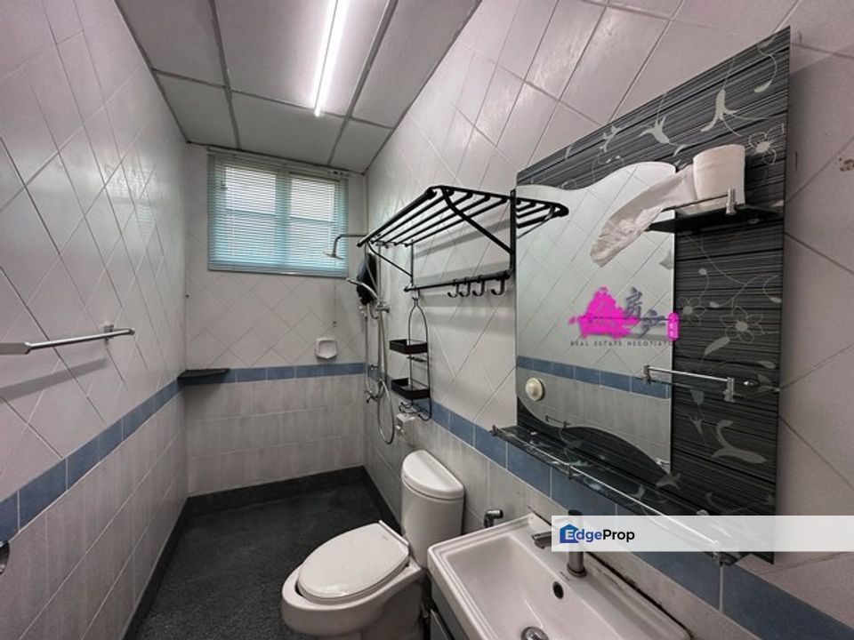 Kiansom Country Height, , 