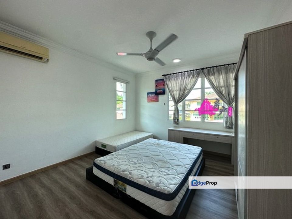 Kiansom Country Height, , 