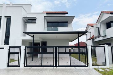 Dillenia Bukit Bandaraya