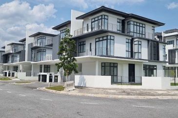 Senna Residence Presint 12