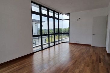 Senna Residence Presint 12