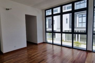 Senna Residence Presint 12