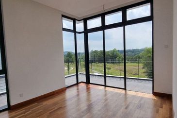 Senna Residence Presint 12