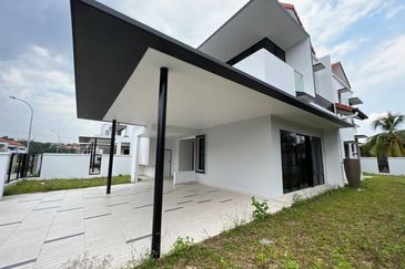 BRAND NEW NON BUMI Dillenia Bukit Bandaraya Seksyen U11 