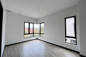 BRAND NEW NON BUMI Dillenia Bukit Bandaraya Seksyen U11 