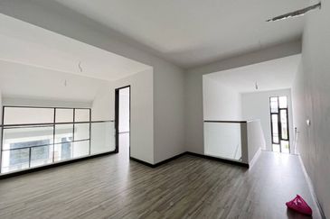 BRAND NEW NON BUMI Dillenia Bukit Bandaraya Seksyen U11 