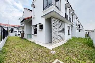 BRAND NEW NON BUMI Dillenia Bukit Bandaraya Seksyen U11 