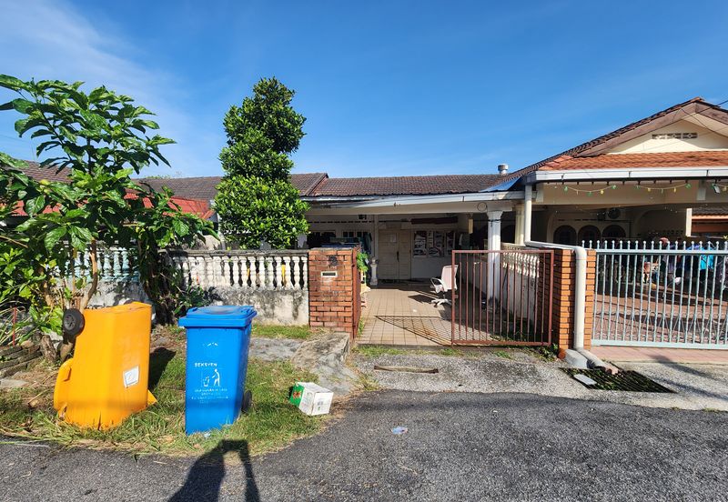 Seksyen 2, Shah Alam