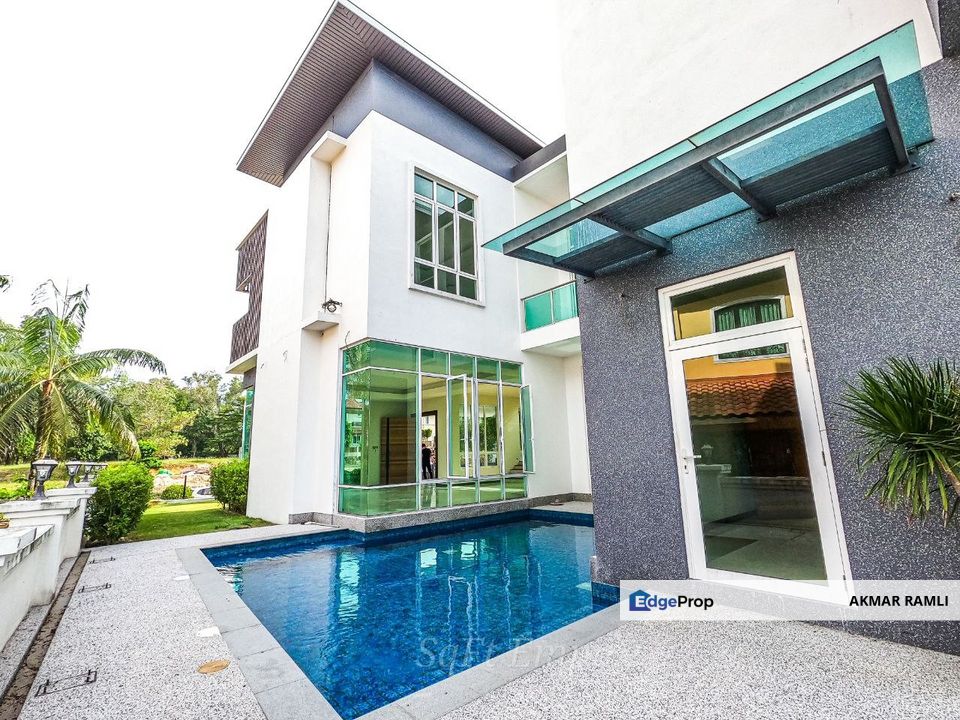 Newly Built Modern Bungalow Menara Facing South with Swimming Pool and Lift @ Bukit Jelutong., Selangor, Bukit Jelutong