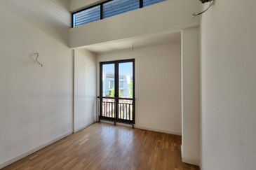 Mozart, Symphony Hills