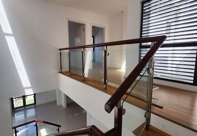 Mozart, Symphony Hills