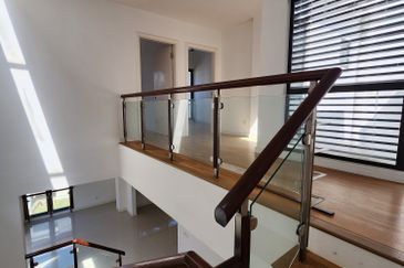 Mozart, Symphony Hills