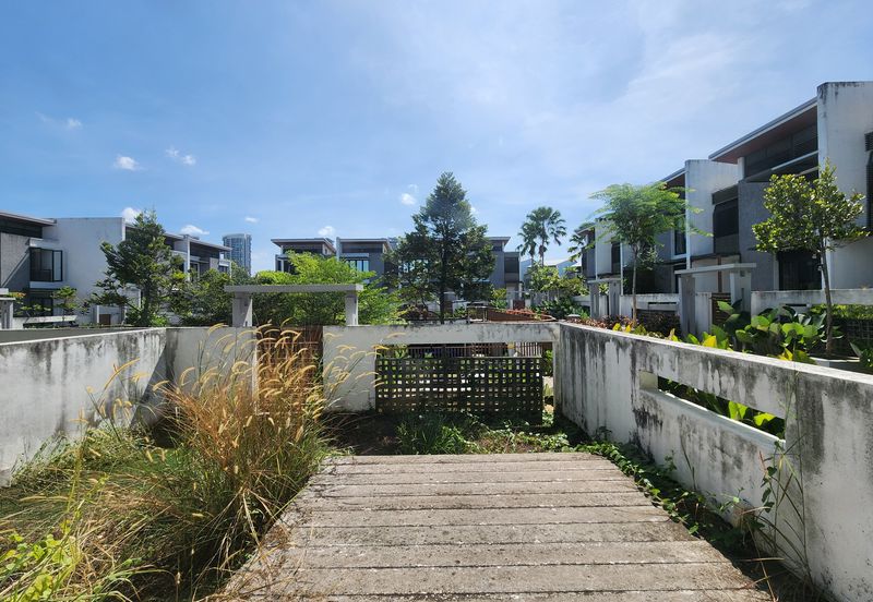 Mozart, Symphony Hills