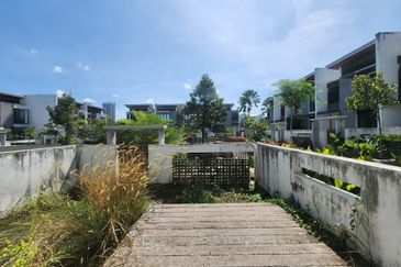 Mozart, Symphony Hills