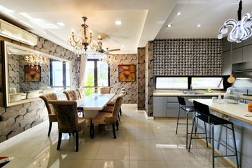 Mozart, Symphony Hills