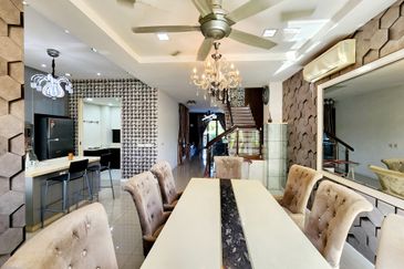 Mozart, Symphony Hills