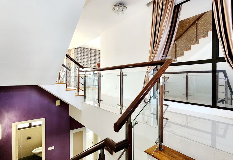 Mozart, Symphony Hills