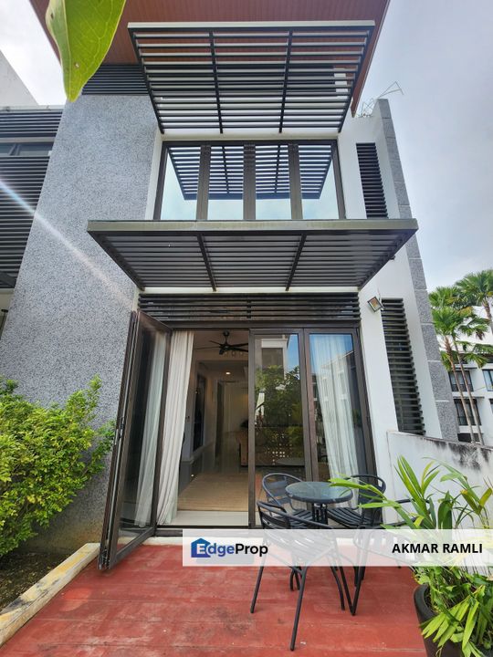 Fully Furnished CHEAPEST Endlot Mozart Symphony Hills Cyberjaya , Selangor, Cyberjaya