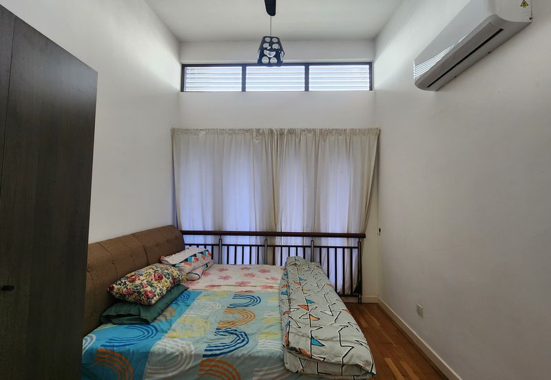 Mozart, Symphony Hills