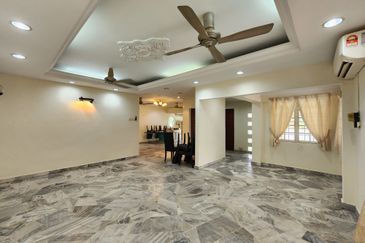 Facing OPEN Corner Semi D Seksyen 9, Shah Alam