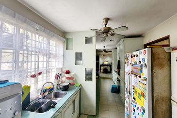 Semi Detached Seksyen 9 Shah Alam