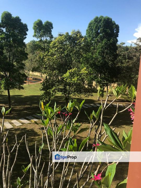 Bungalow D'Puncak Bukit Jelutong, Shah Alam, Selangor, Bukit Jelutong