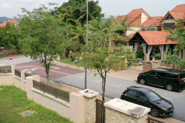 Corner Bungalow Bidai Residence Bukit Jelutong