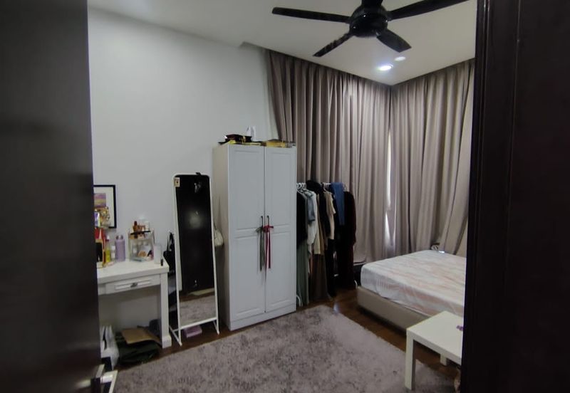 Lukisan @ Alam Impian