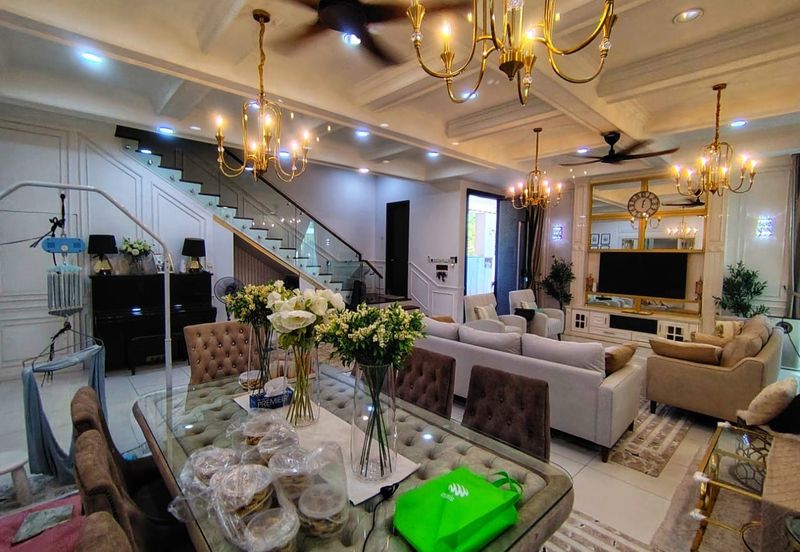 Lukisan @ Alam Impian