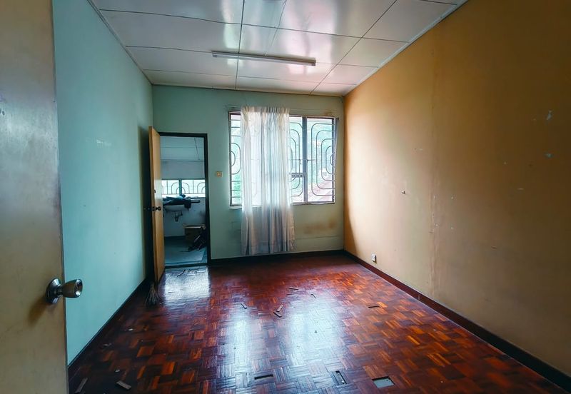 Seksyen 8, Shah Alam