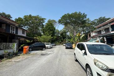 Seksyen 11, Shah Alam