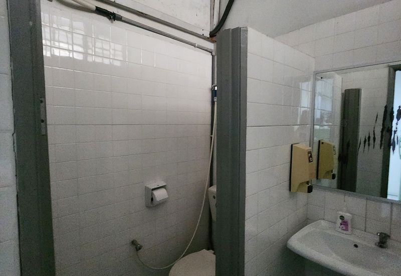 Cheapest Shoplot 2-Storey Seksyen 8 Shah Alam