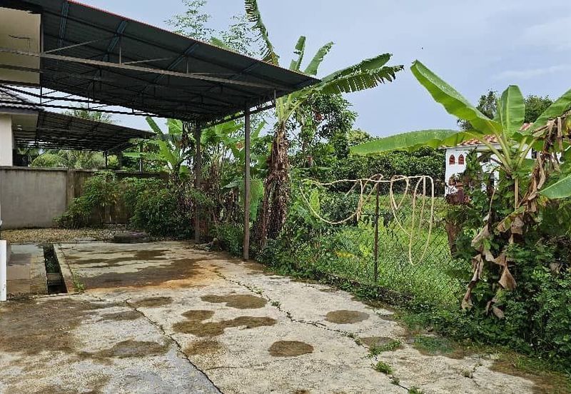 Banglo Setingkat for Sale Sering Kota Bharu