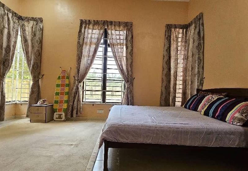 Banglo Setingkat for Sale Sering Kota Bharu