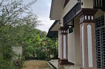 Banglo Setingkat for Sale Sering Kota Bharu