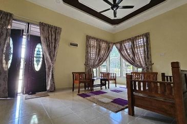Banglo Setingkat for Sale Sering Kota Bharu