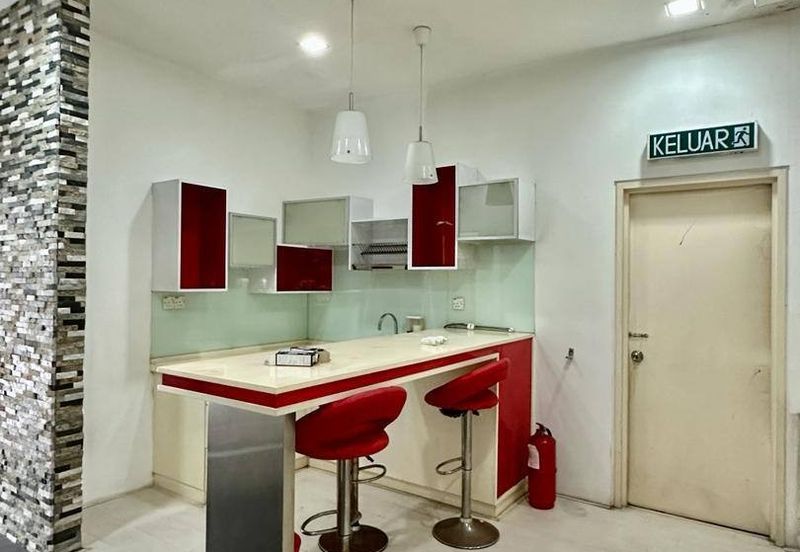 Laman Seri Business Park