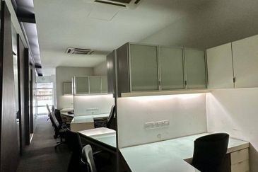 Laman Seri Business Park