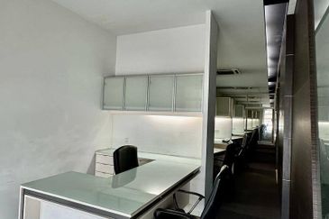 Laman Seri Business Park