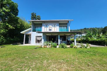 Banglo Tenang di Hulu Langat | Dikelilingi Alam Hijau & Suasana Damai