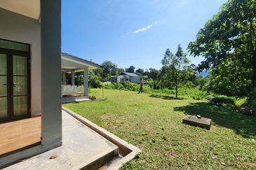 Banglo Tenang di Hulu Langat | Dikelilingi Alam Hijau & Suasana Damai