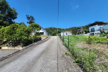 Banglo Tenang di Hulu Langat | Dikelilingi Alam Hijau & Suasana Damai