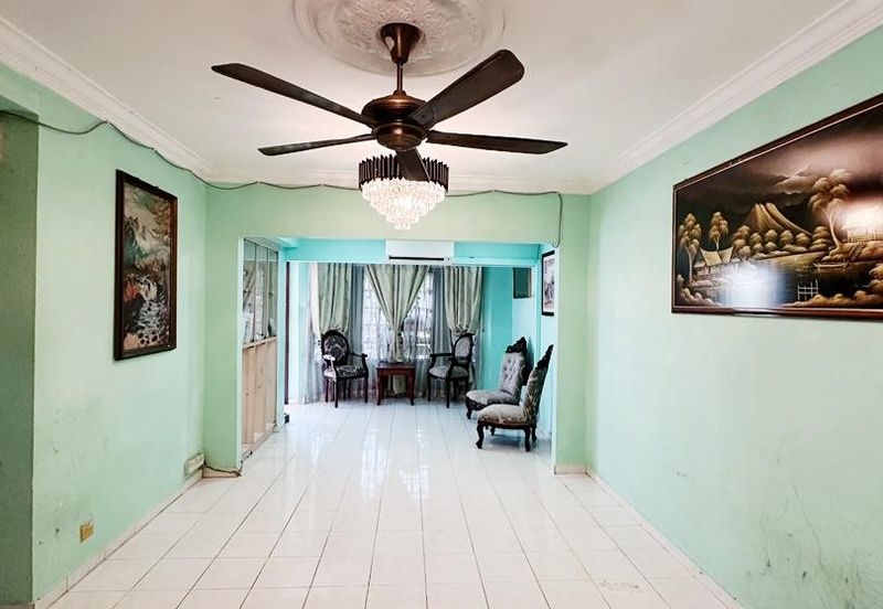 Seksyen 19 Shah Alam Facing Open