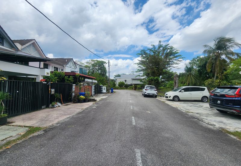 Seksyen 19 Shah Alam Facing Open