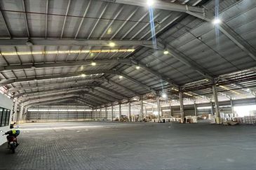 Warehouse TO LET Butterworth Pulau Pinang