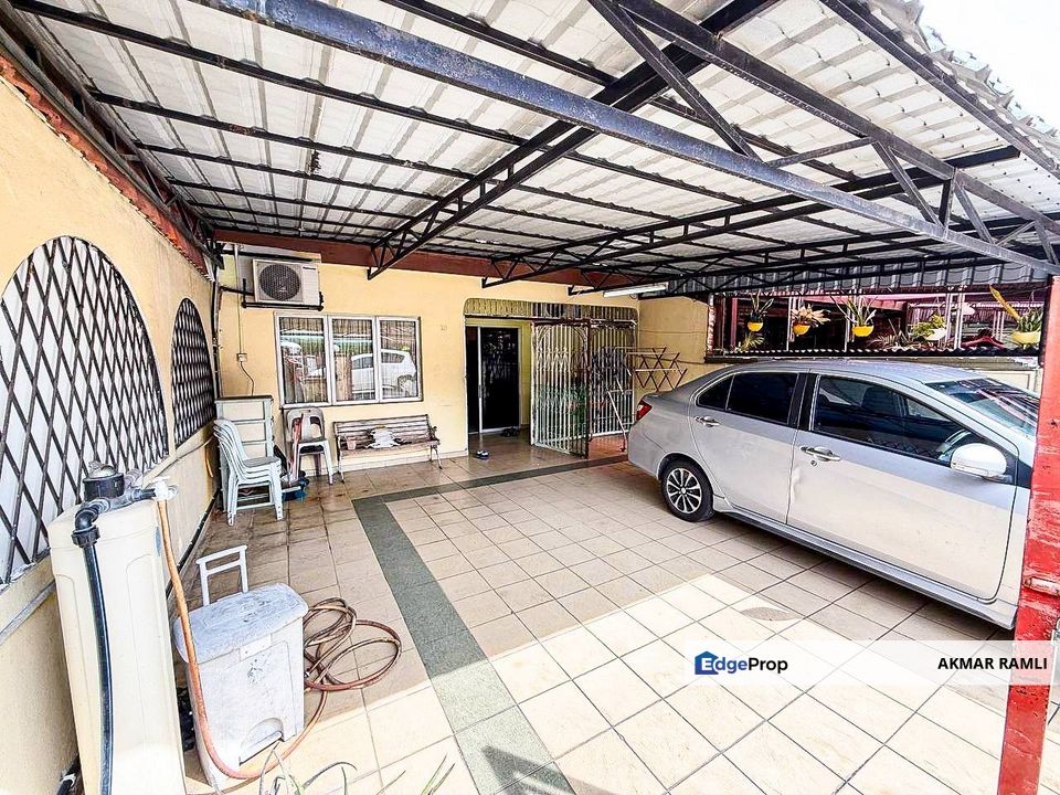 Single Storey Terrace Seksyen 18 Shah Alam, Selangor, Shah Alam