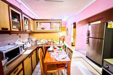 Seksyen 18, Shah Alam