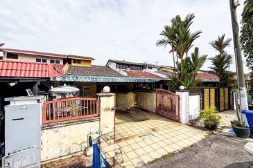 Seksyen 18, Shah Alam