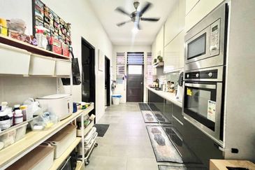 Seksyen 33, Shah Alam